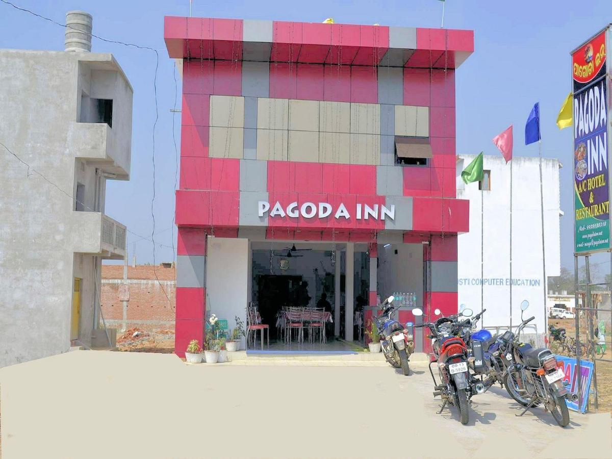 Pagodainn Konark Esterno foto